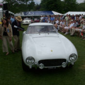 Custom Bent & Curved Glass Manufacturing For Sports Cars