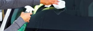 How to Properly Clean Automobile Glass